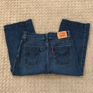 Levi's 512 Perfectly Slimming Capri-Size 10